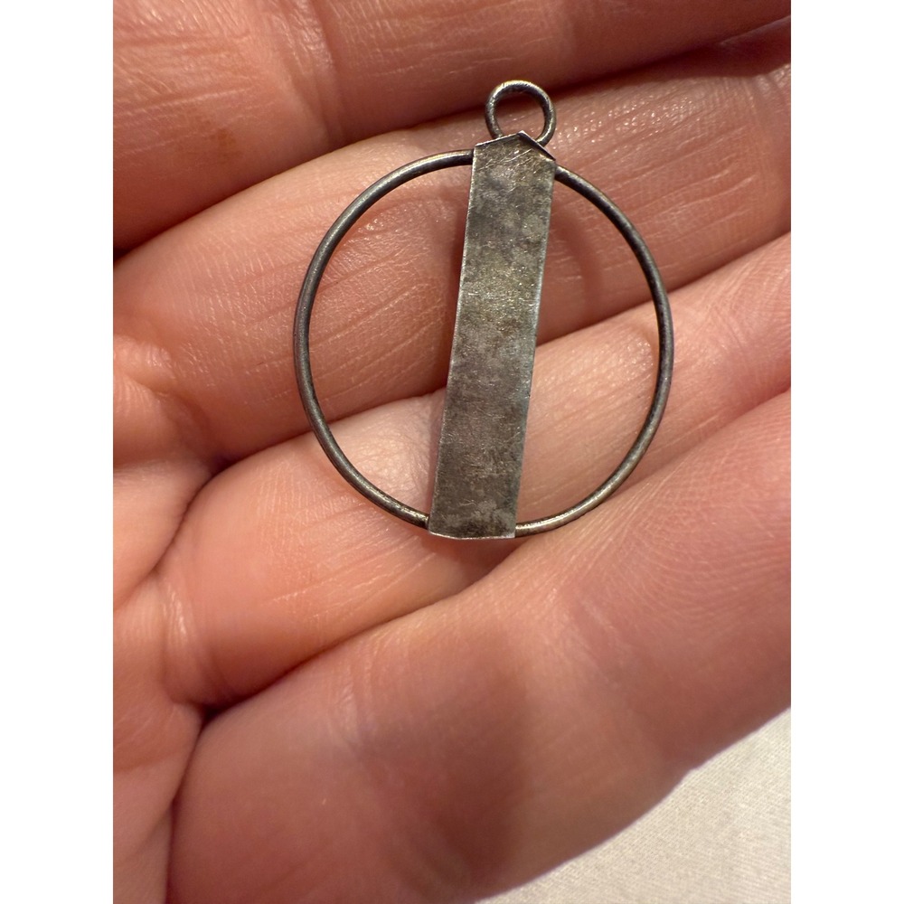 Vintage Native American Sterling Silver‎ Coral Triangle Pendant Necklace - Picture 2 of 3